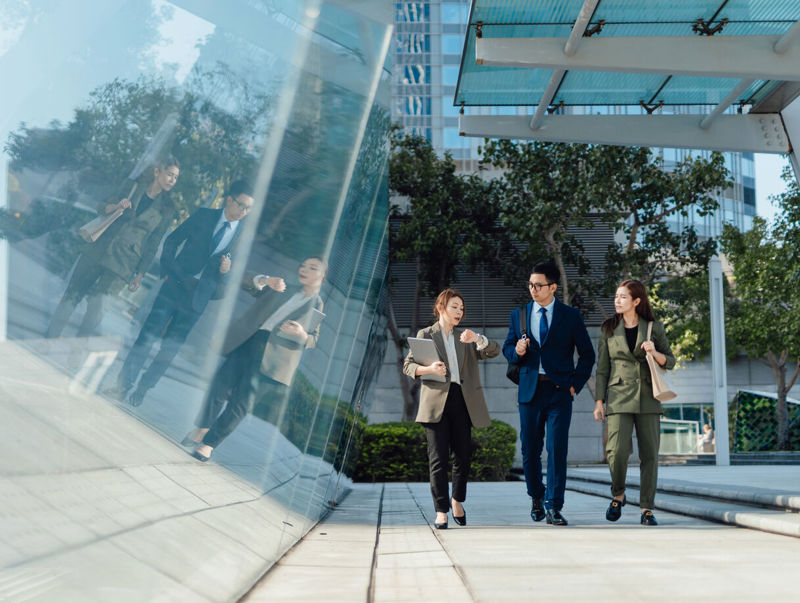 Business people conversing